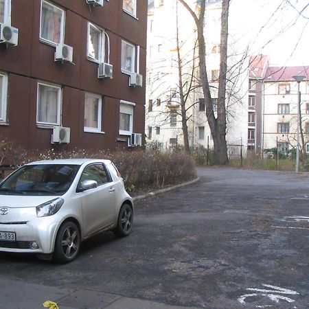 Apartments Leslie Budapest Esterno foto