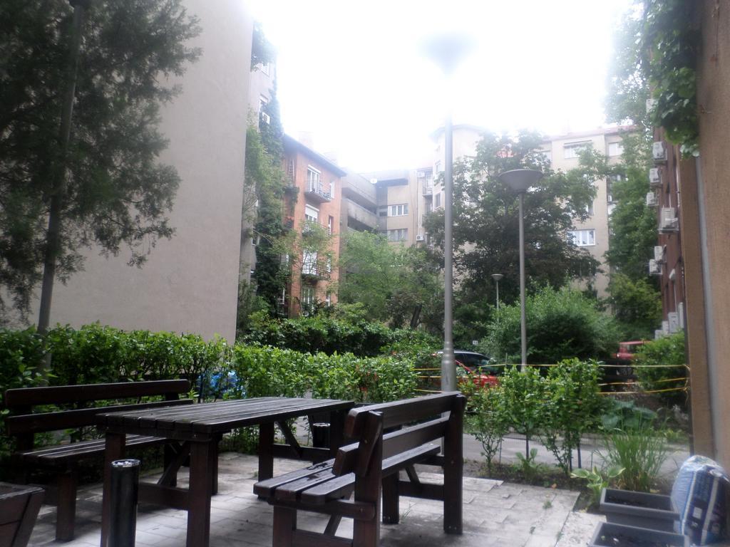 Apartments Leslie Budapest Esterno foto